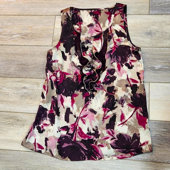 LOFT Tops - The Loft floral sleeveless ruffle front blouse
